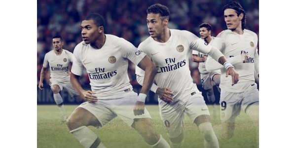 Mbappé No. 7 Camisola é um número lendário